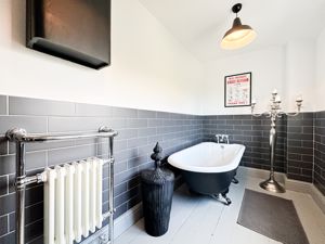 Photo 12- click for photo gallery